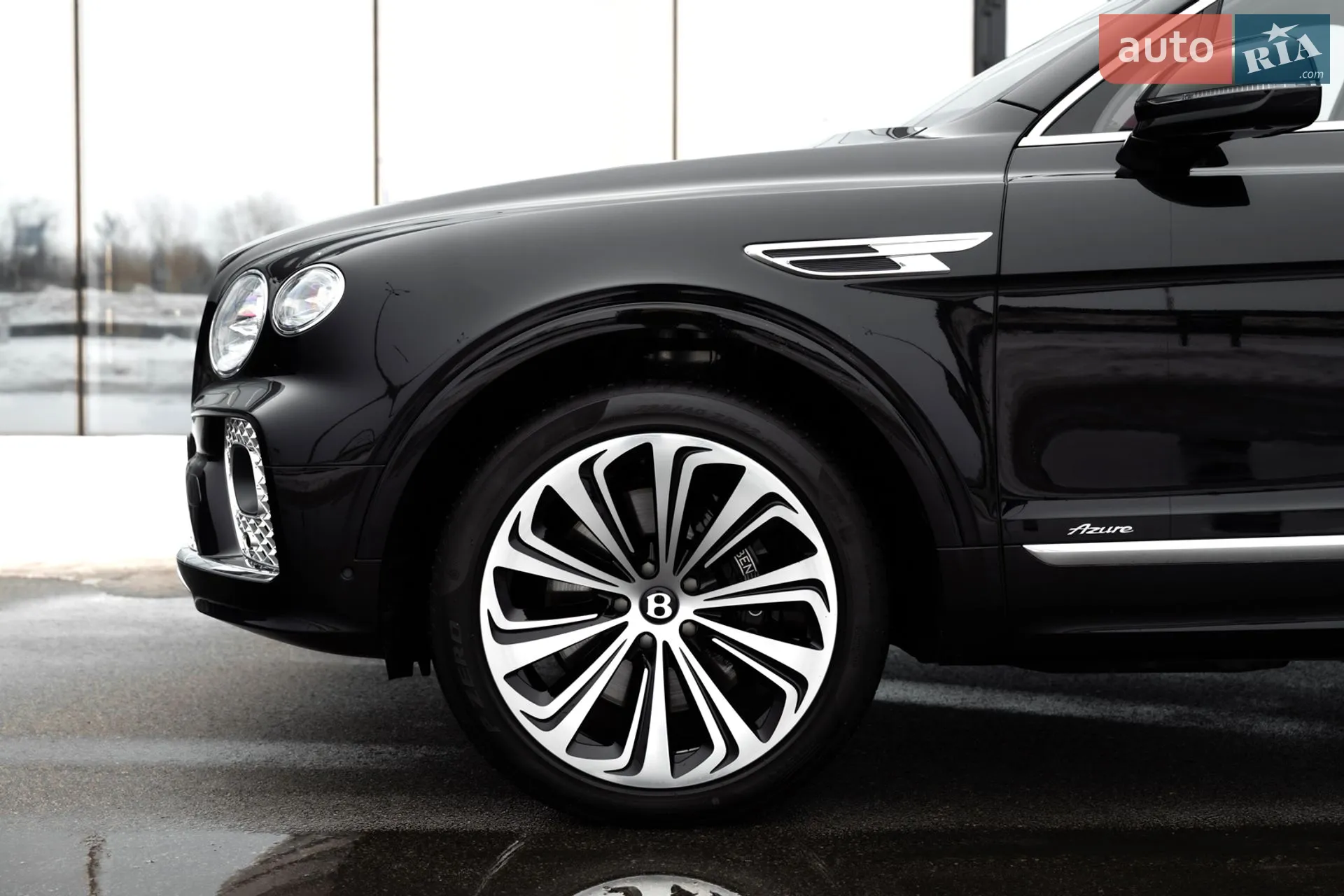 2023 Bentley Bentayga - мініатюра 4