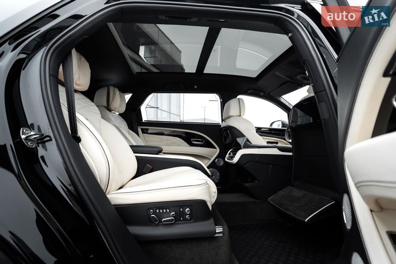 Позашляховик / Кросовер Bentley Bentayga 2023 в Києві