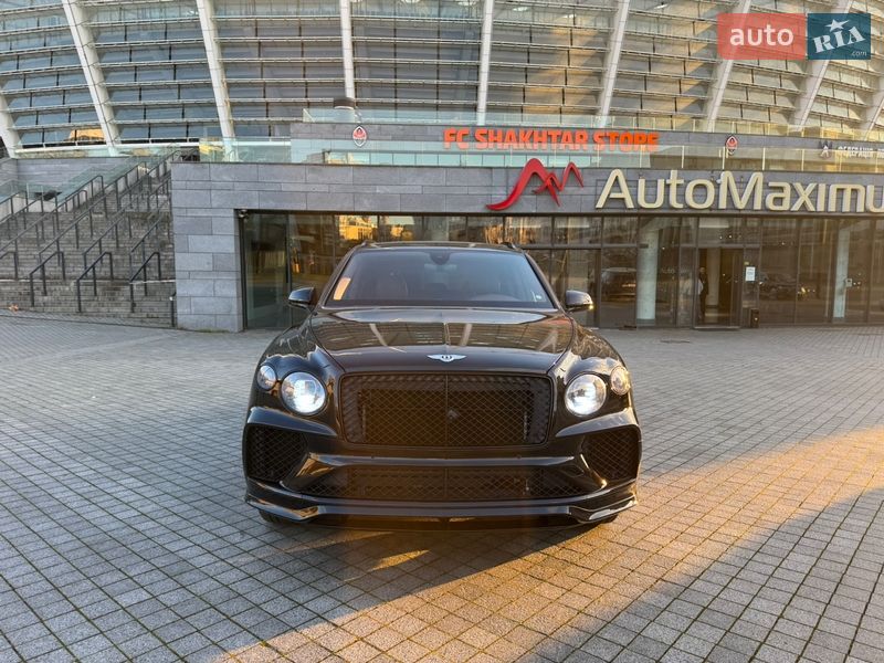 Внедорожник / Кроссовер Bentley Bentayga 2021 в Киеве