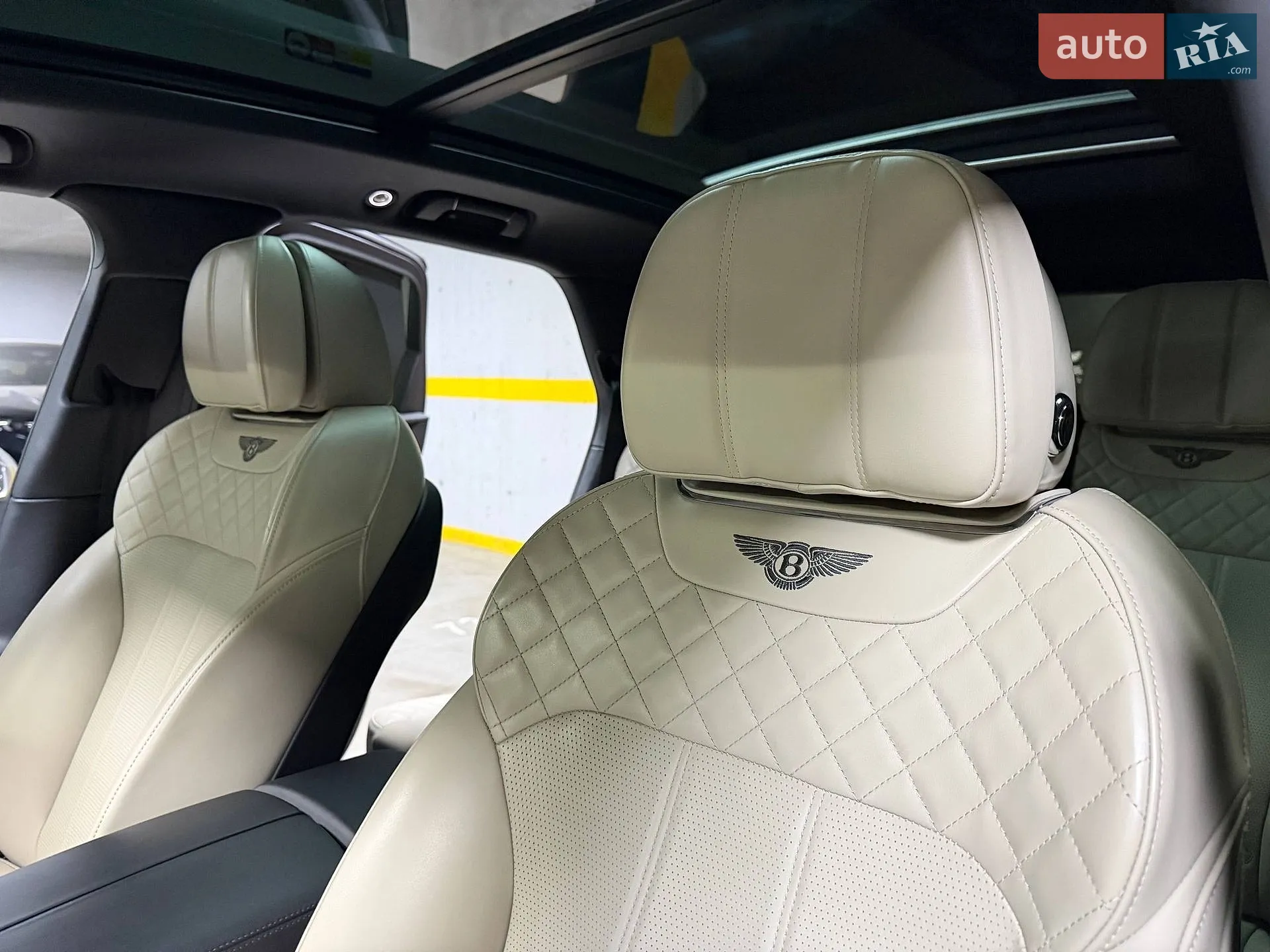 2016 Bentley Bentayga - мініатюра 55