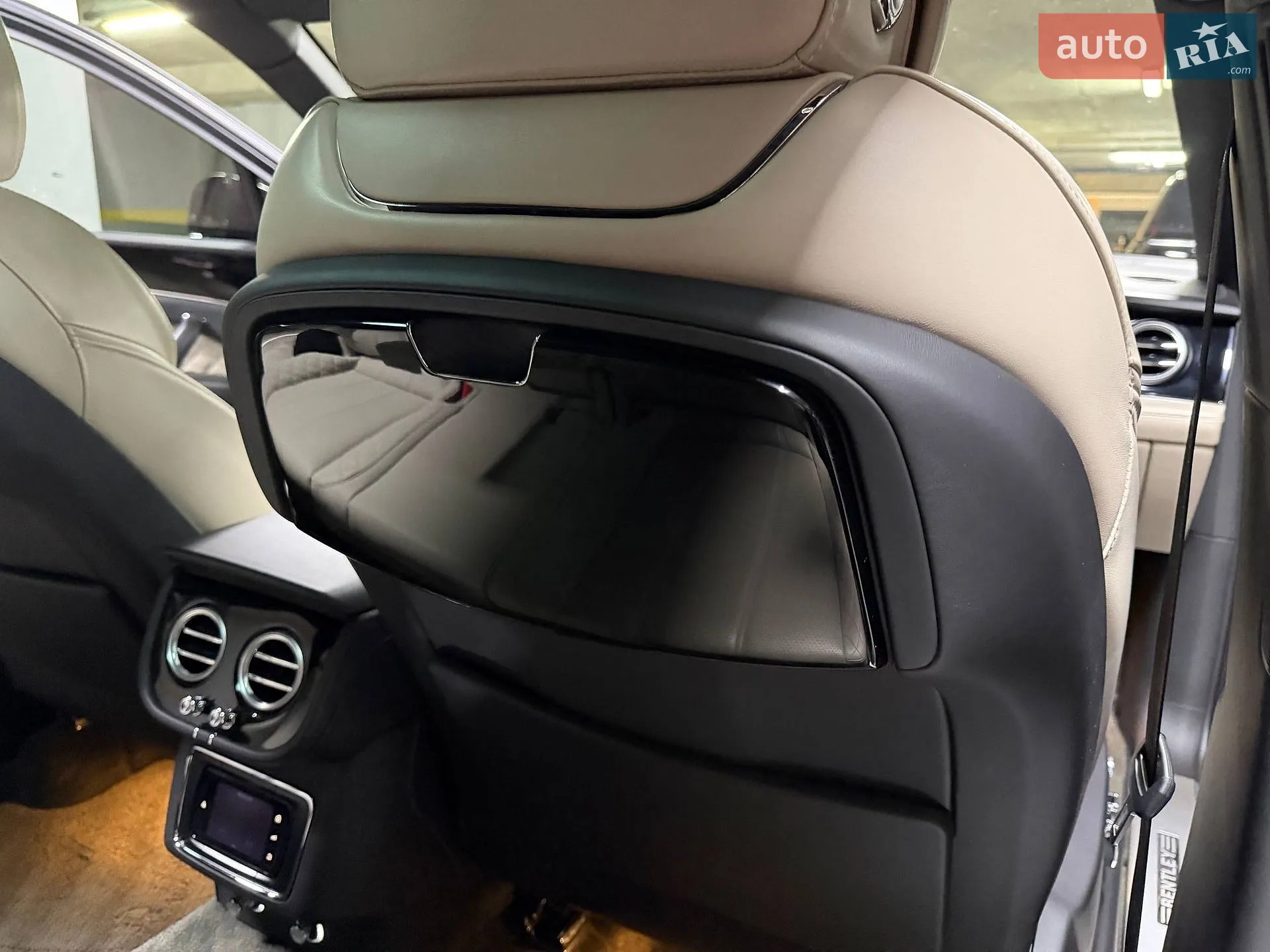 2016 Bentley Bentayga - мініатюра 72