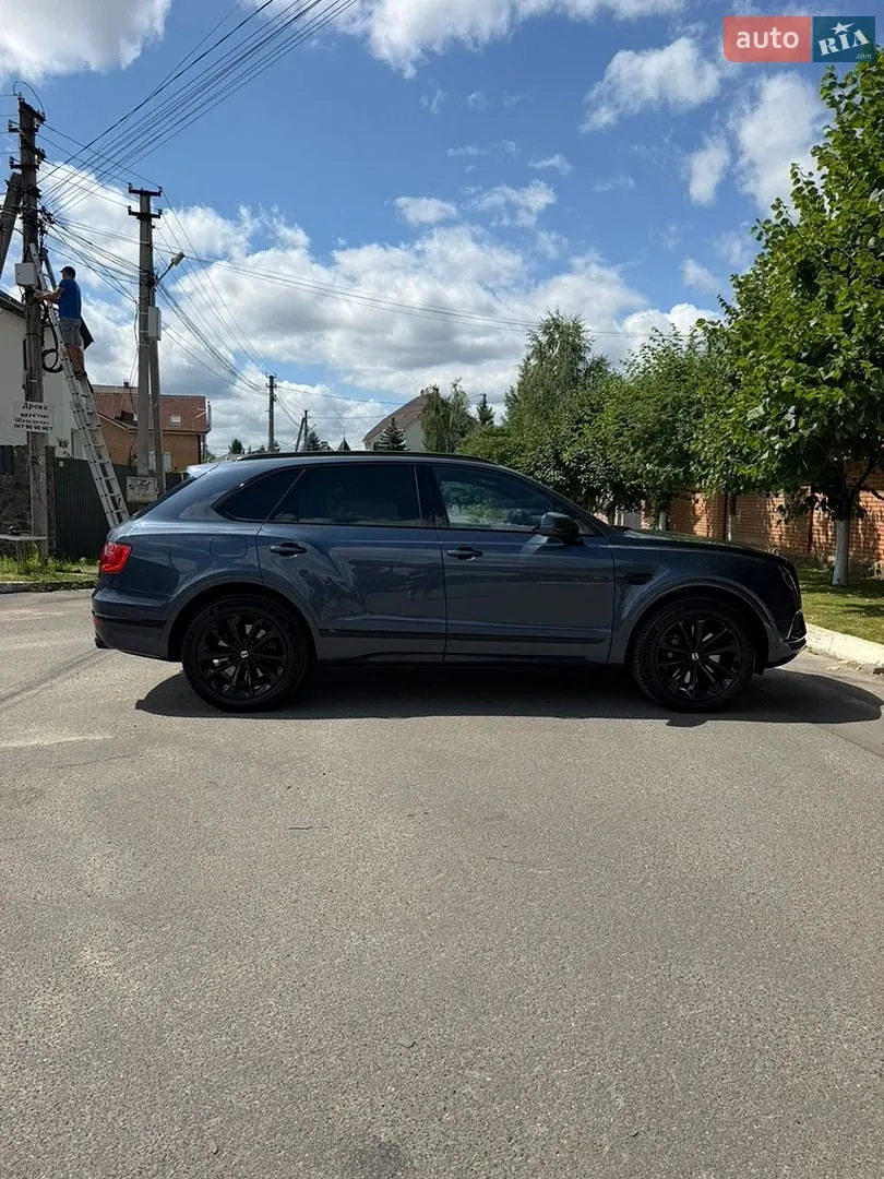 2017 Bentley Bentayga - мініатюра 8