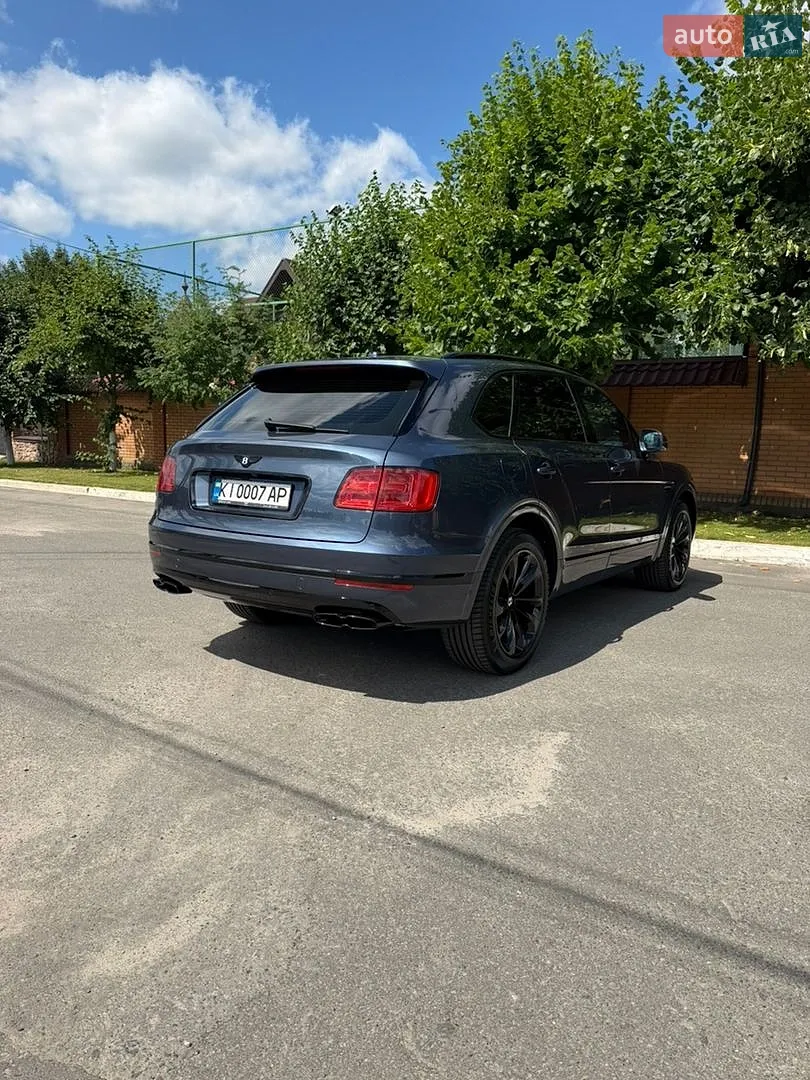 2017 Bentley Bentayga - мініатюра 7