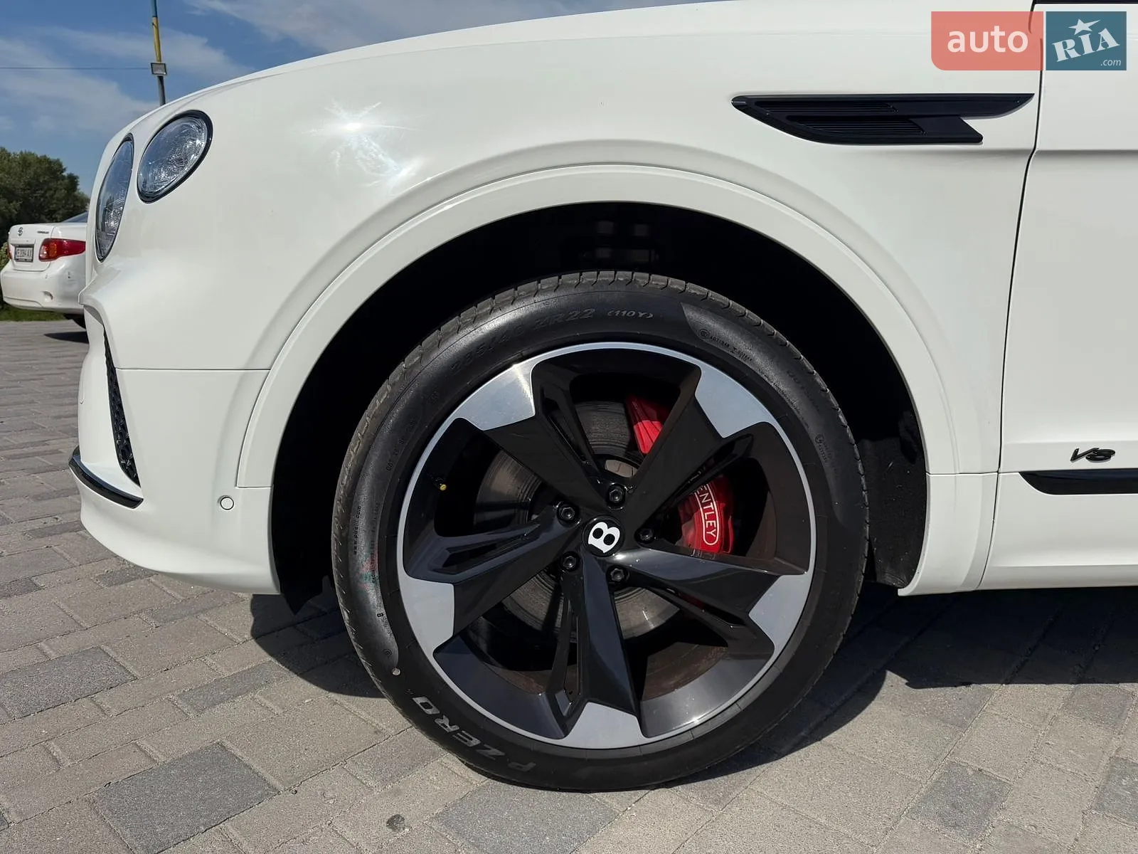 2020 Bentley Bentayga - мініатюра 5
