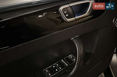 Седан Bentley Continental Flying Spur 2005 в 
