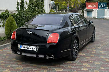Седан Bentley Continental Flying Spur 2005 в 