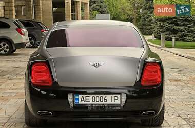 Седан Bentley Continental Flying Spur 2007 в 