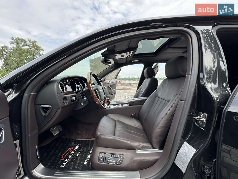 Седан Bentley Continental Flying Spur 2008 в Киеве