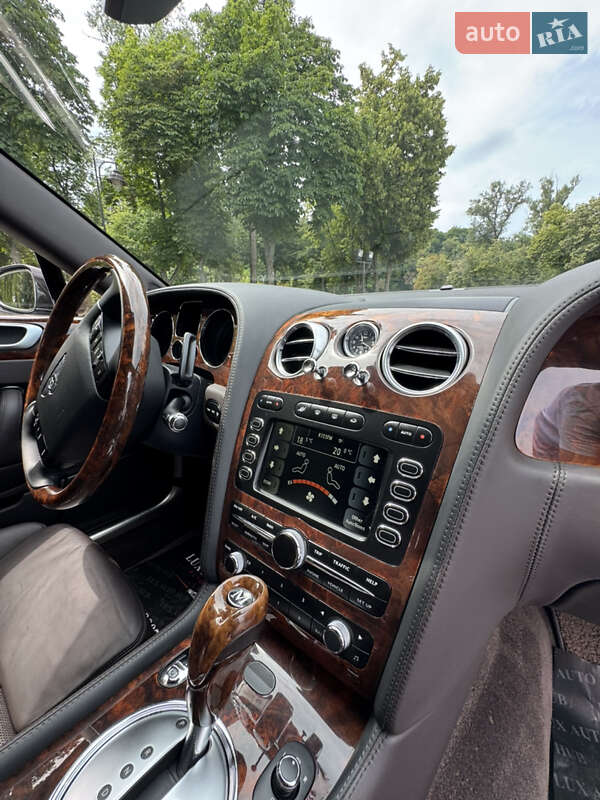 Седан Bentley Continental Flying Spur 2008 в Киеве