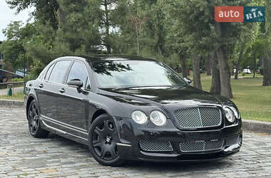 Седан Bentley Continental Flying Spur 2008 в 