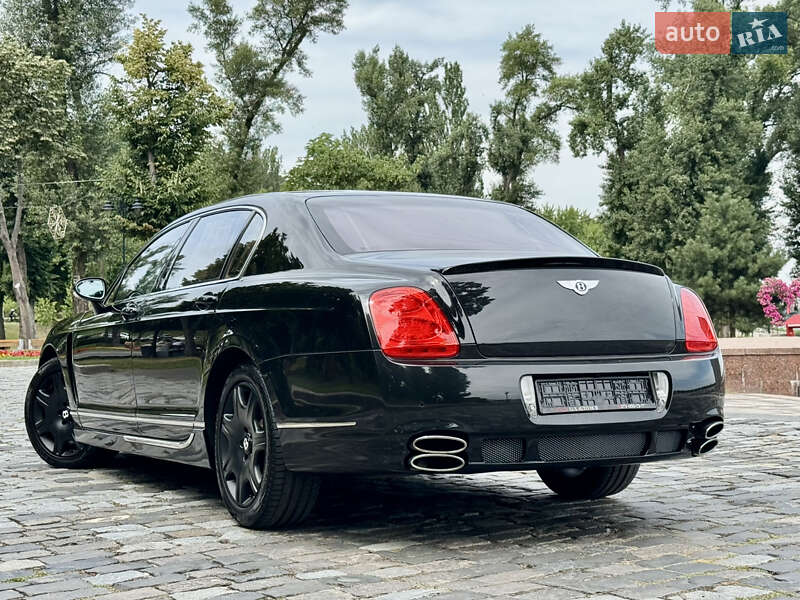 Седан Bentley Continental Flying Spur 2008 в Киеве