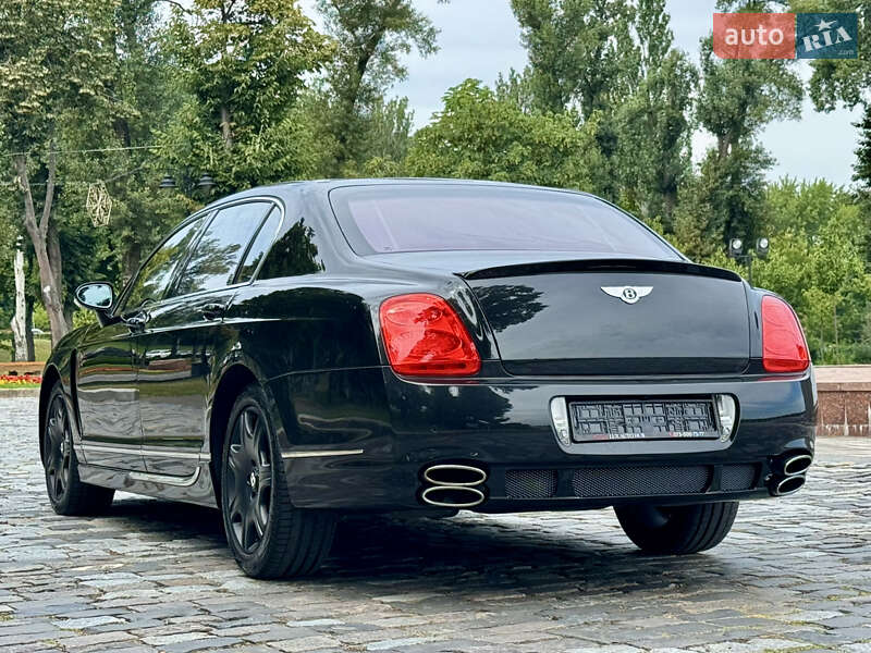 Седан Bentley Continental Flying Spur 2008 в Киеве