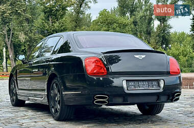 Седан Bentley Continental Flying Spur 2008 в 