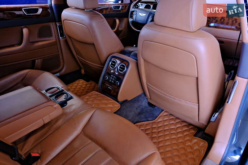 Седан Bentley Continental Flying Spur 2007 в Одессе фото 48 Седан Bentley Continental Flying Spur 2007 в Одессе