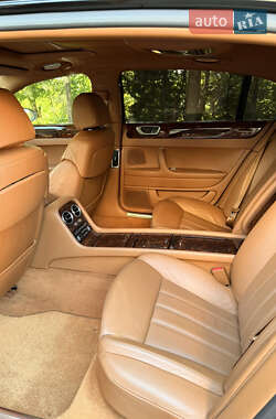 Седан Bentley Continental Flying Spur 2006 в 