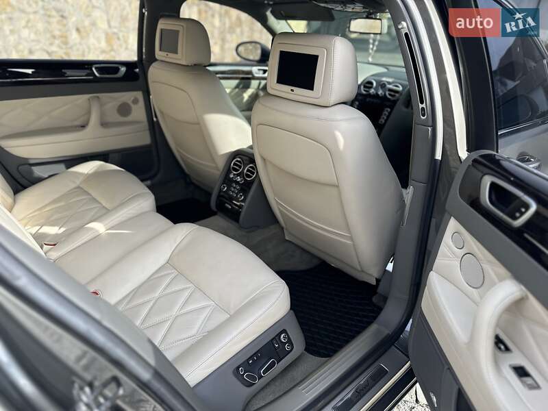 Седан Bentley Continental Flying Spur 2008 в Рівному