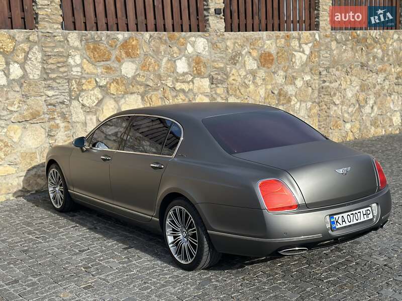 Седан Bentley Continental Flying Spur 2008 в Рівному