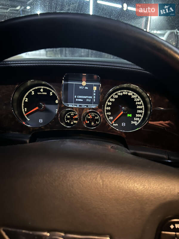 Седан Bentley Continental Flying Spur 2006 в Львове фото 8 Седан Bentley Continental Flying Spur 2006 в Львове