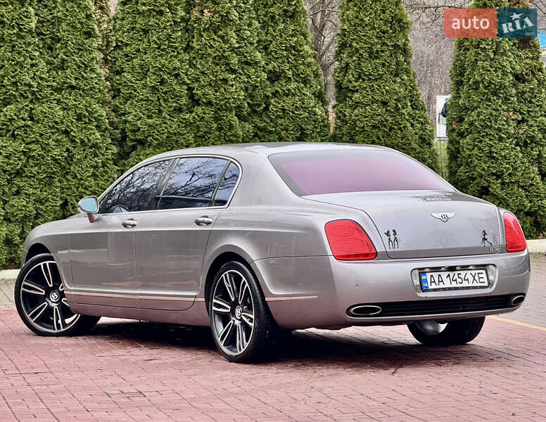 Седан Bentley Continental Flying Spur 2006 в Києві фото 12 Седан Bentley Continental Flying Spur 2006 в Києві