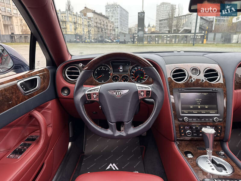 Седан Bentley Continental Flying Spur 2012 в Києві