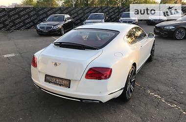 Купе Bentley Continental GT 2014 в Києві