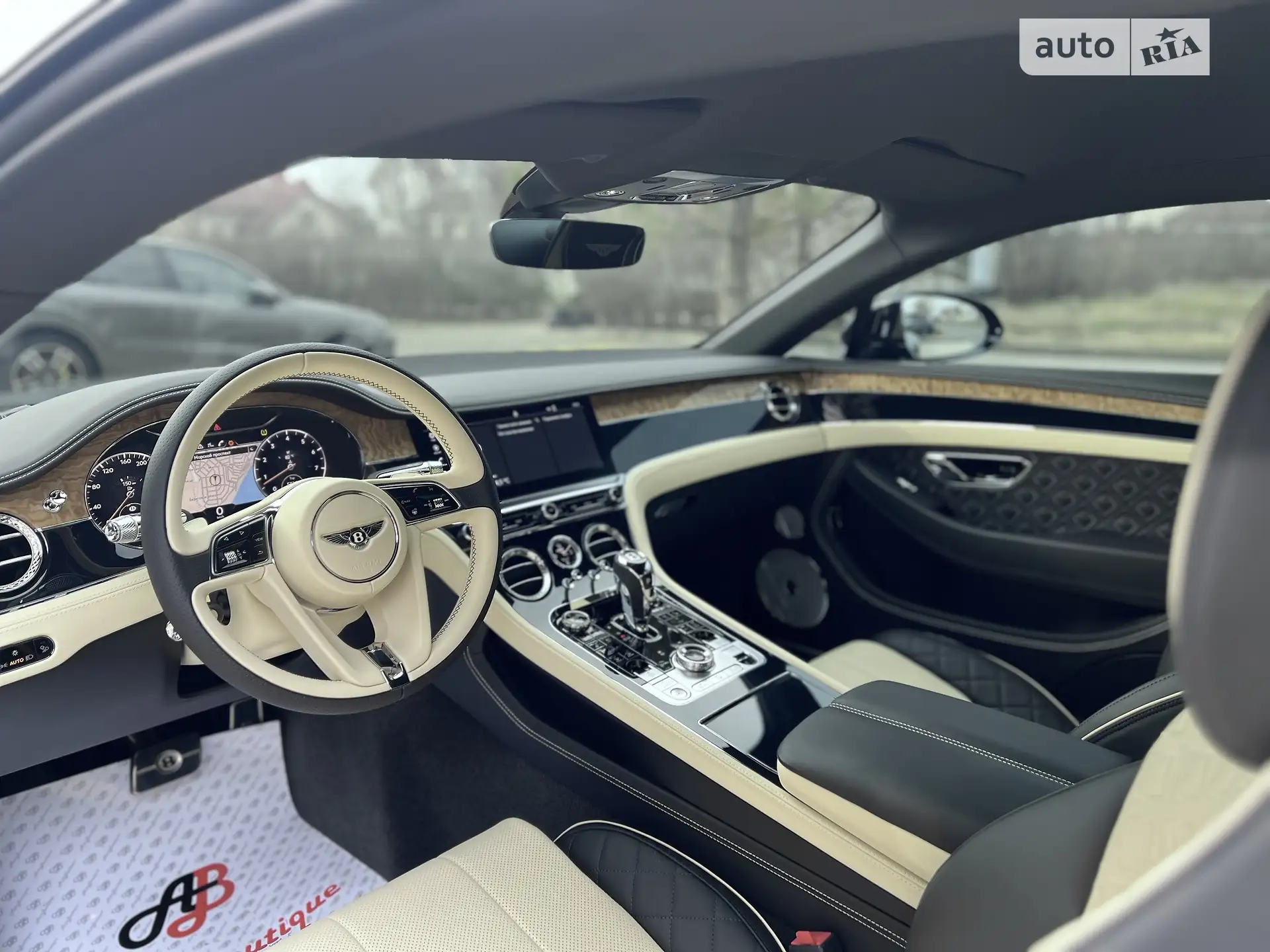 2019 Bentley Continental - мініатюра 43