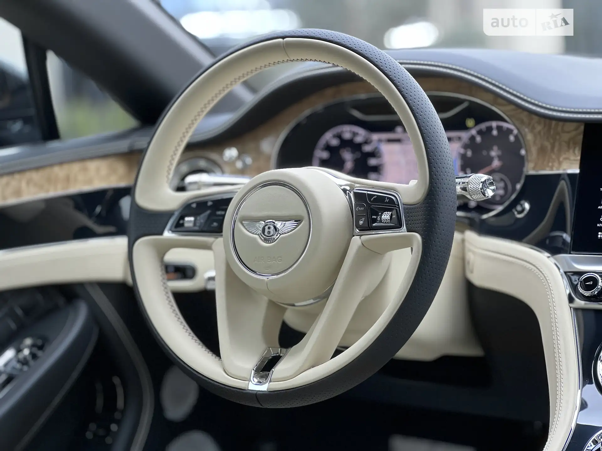 2019 Bentley Continental - мініатюра 50