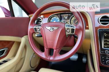 Купе Bentley Continental GT 2012 в Києві