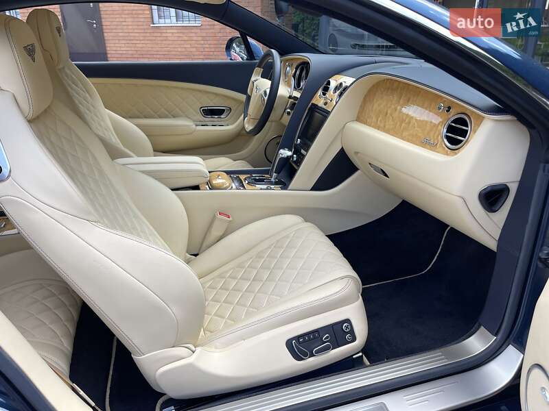 Купе Bentley Continental GT 2016 в Киеве