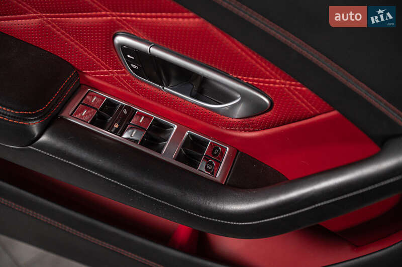 Купе Bentley Continental GT 2012 в Одесі