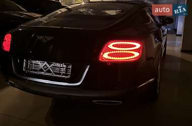 Купе Bentley Continental GT 2011 в 