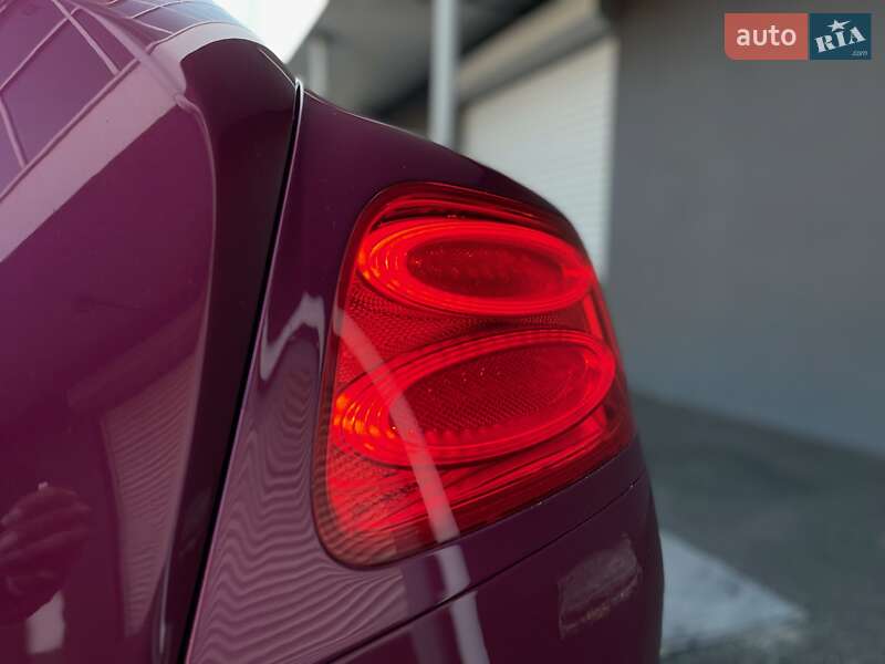 Купе Bentley Continental GT 2012 в Киеве