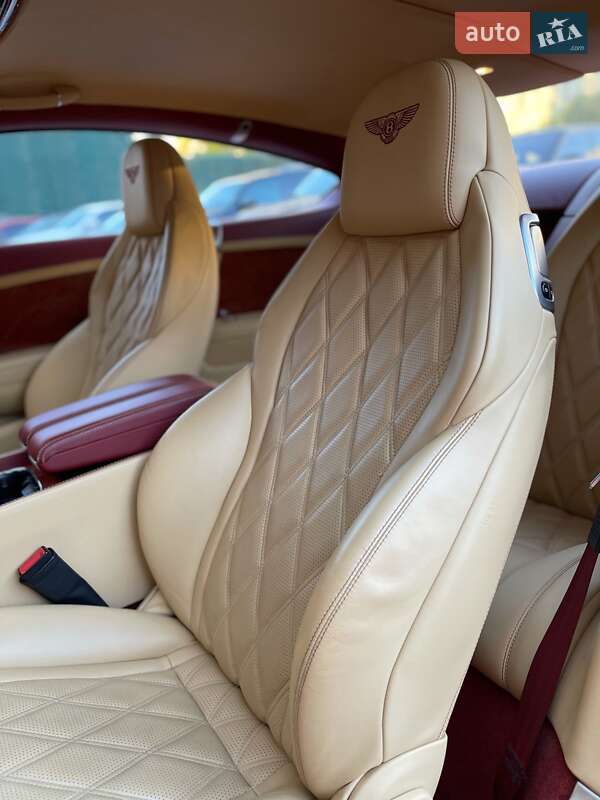 Купе Bentley Continental GT 2012 в Киеве