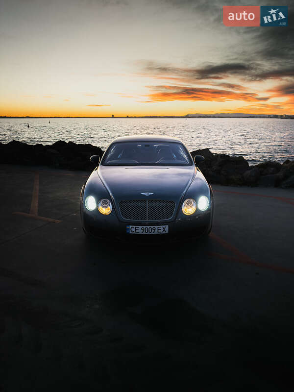 Купе Bentley Continental GT 2006 в Чернівцях