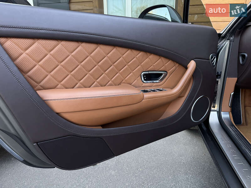 Купе Bentley Continental GT 2016 в Киеве