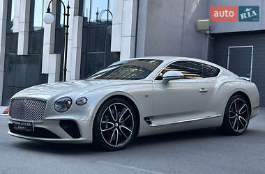 Купе Bentley Continental GT 2018 в 
