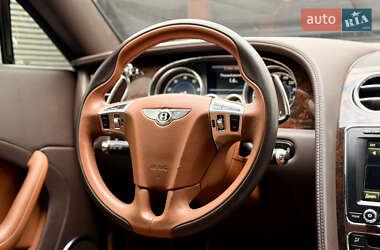Купе Bentley Continental GT 2016 в 