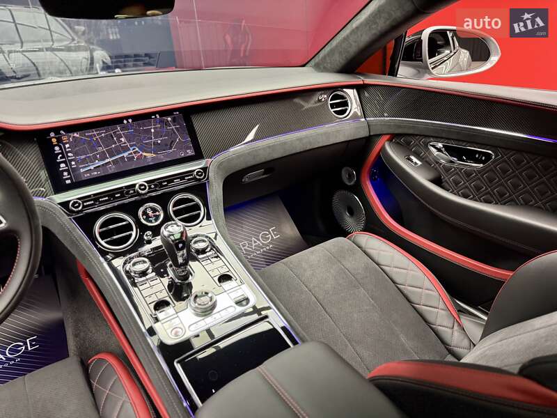 Купе Bentley Continental GT 2021 в Києві