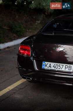 Купе Bentley Continental GT 2012 в 