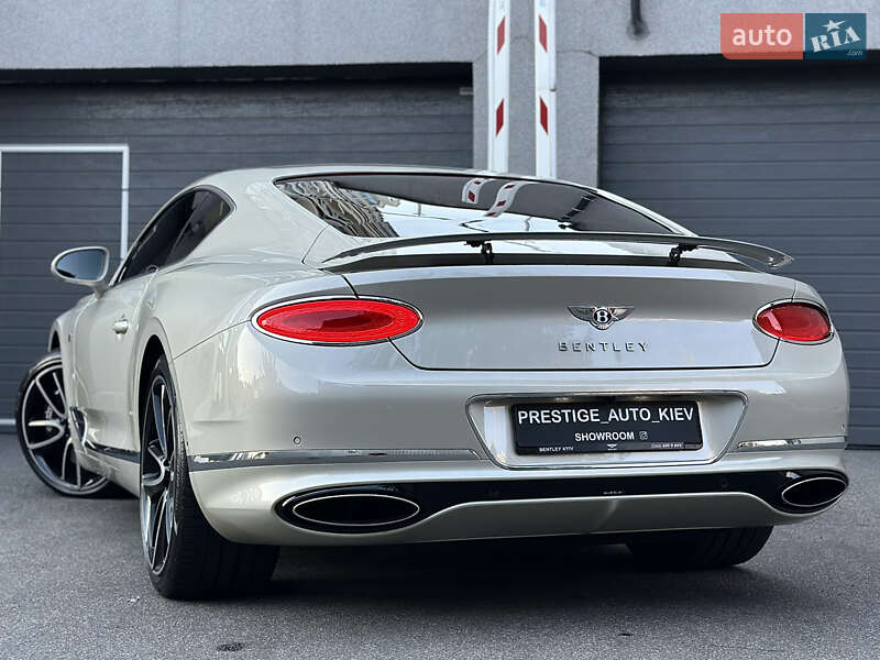 Купе Bentley Continental GT 2018 в Киеве