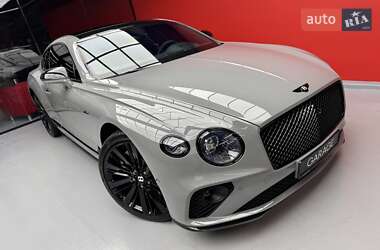Купе Bentley Continental GT 2021 в 