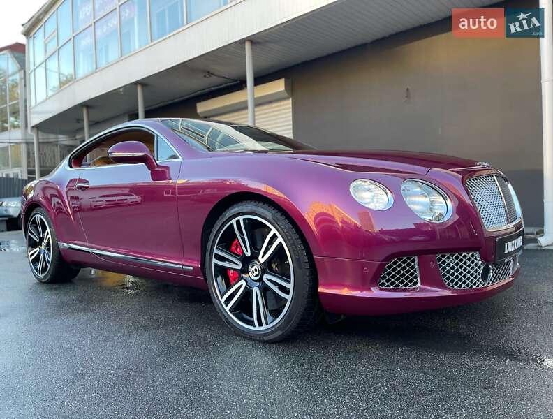 Купе Bentley Continental GT 2012 в Києві фото 10 Купе Bentley Continental GT 2012 в Києві