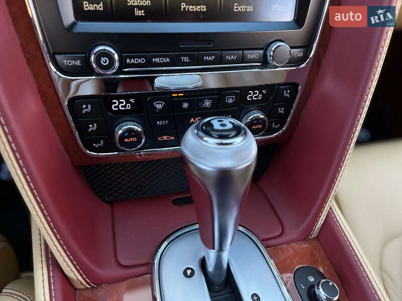 Купе Bentley Continental GT 2012 в Києві фото 54 Купе Bentley Continental GT 2012 в Києві