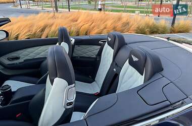 Купе Bentley Continental GT 2013 в 