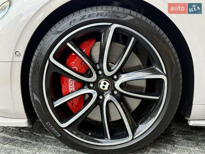 Купе Bentley Continental GT 2019 в Киеве