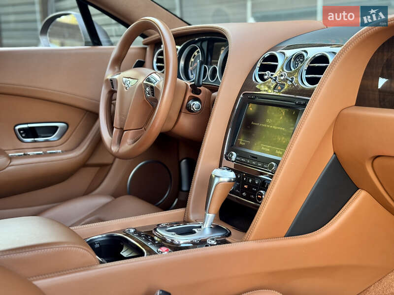 Купе Bentley Continental GT 2014 в Киеве