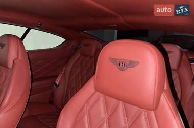 Купе Bentley Continental GT 2012 в 