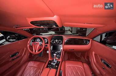 Купе Bentley Continental GT 2012 в 