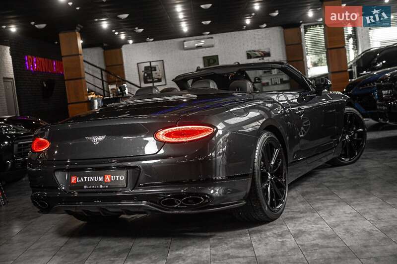 Кабриолет Bentley Continental GT 2022 в Одессе фото 14 Кабриолет Bentley Continental GT 2022 в Одессе