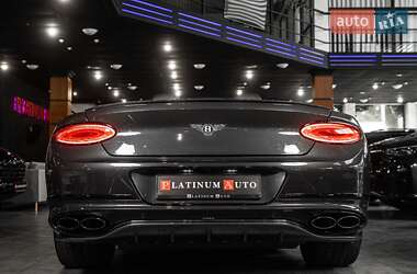Кабріолет Bentley Continental GT 2022 в 